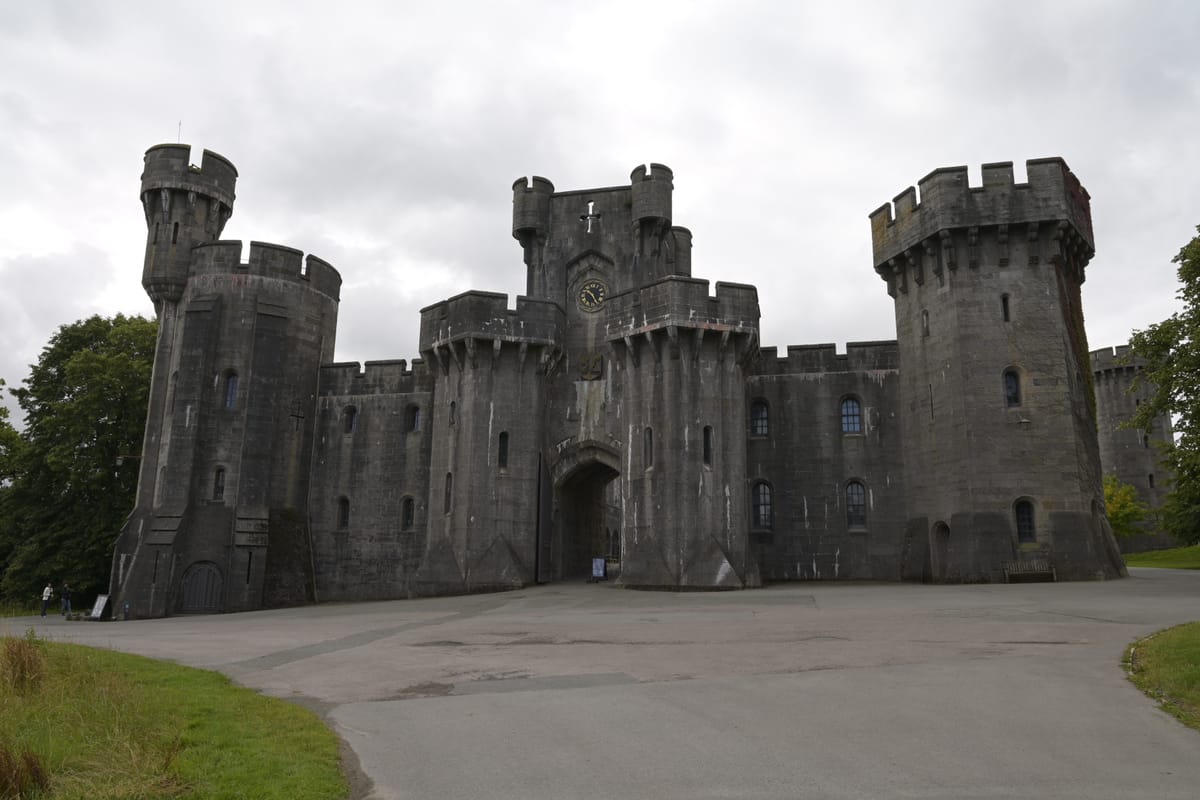 Giorno 4 – Il Galles dei Castelli, delle Prenotazioni Fantasma e delle Pecore VIP