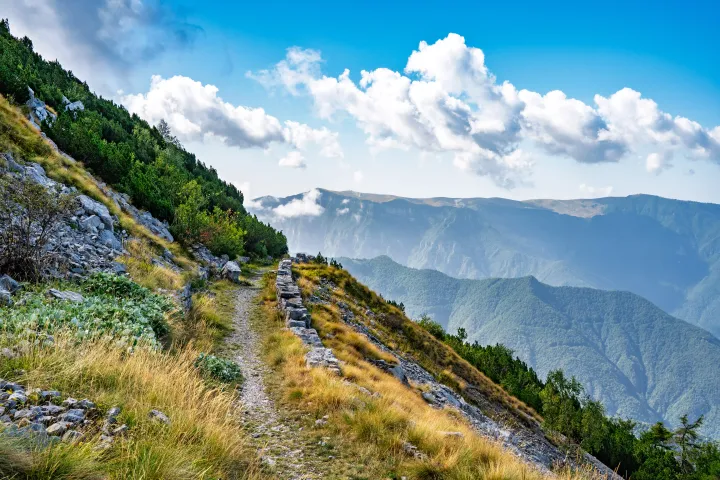 Dal Monte Zugna a Passo Buole, sui sentieri della Grande Guerra